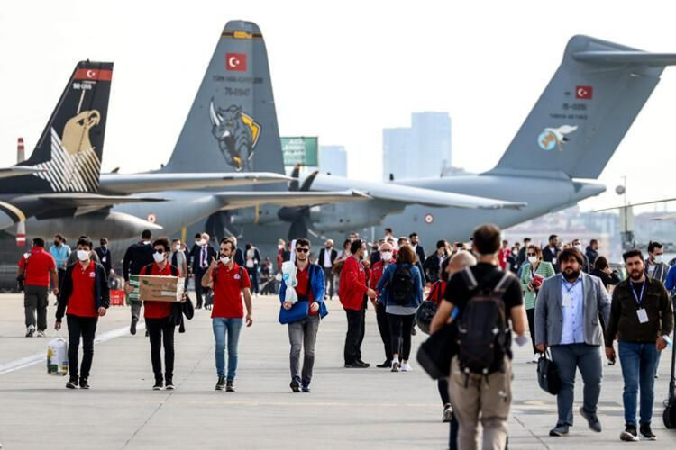 200 bin yarışmacı katılıyor TEKNOFEST kapılarını ziyaretçilere açtı birbirinden heyecanlı kareler... - Resim: 1