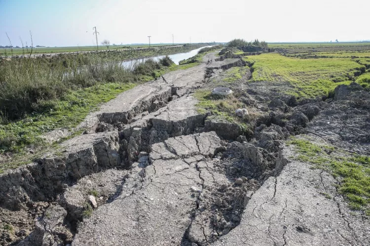 Çarpıcı deprem analizi şoke etti! Türkiye depremi dünyanın yerinden oynadığı gün - Resim: 2