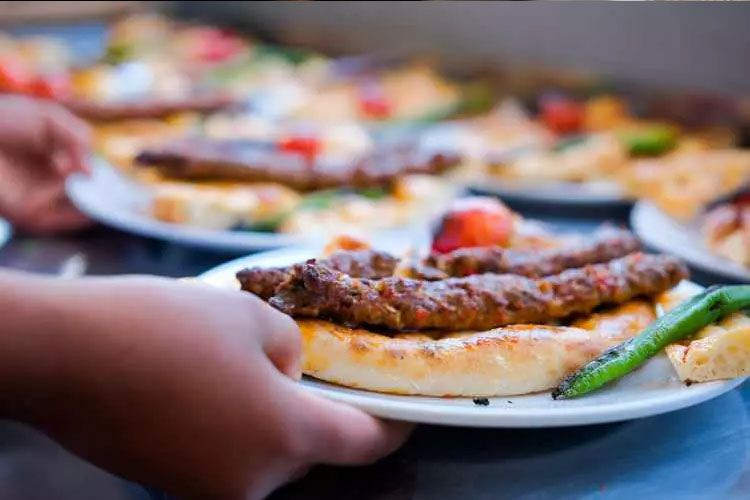 Türk mutfağı bir listeye daha damga vurdu! İlk 100'de Türk Mutfağından 7 yemek var - Resim: 2