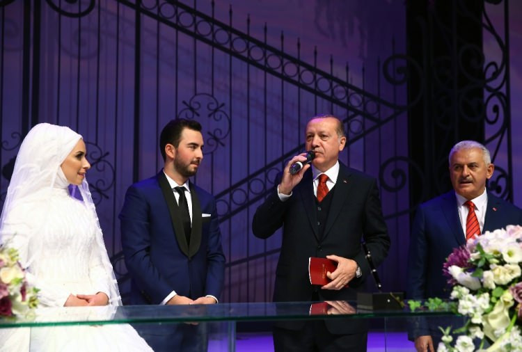 İçişleri Bakanı Süleyman Soylu'nun oğlu dünya evine girdi!    - Resim: 4