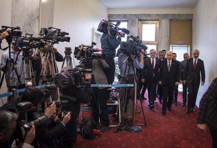 Kritik zirveden en ilginç detay! Basına sızdı - Resim: 1