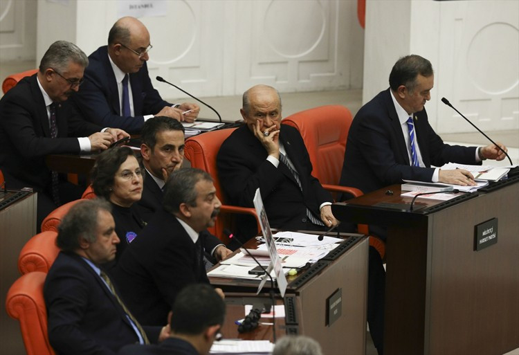 TBMM'de 4 madde daha kabul edildi - Resim: 3