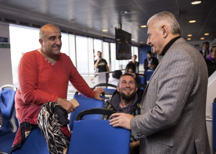 Başbakan Yıldırım, Yalova'dan İstanbul'a feribotla yolculuk yaptı - Resim: 3