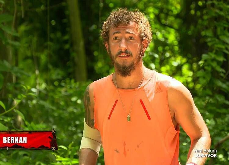 Survivor Berkan saçlarını kazıttı askerlik için gün sayıyor sevgilisiyle paylaştı - Resim: 4