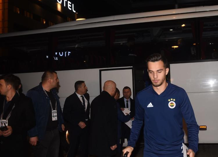 Fenerbahçe başkanı Ali Koç Trabzon'a geldi! İlk sözleri bakın ne oldu - Resim: 1