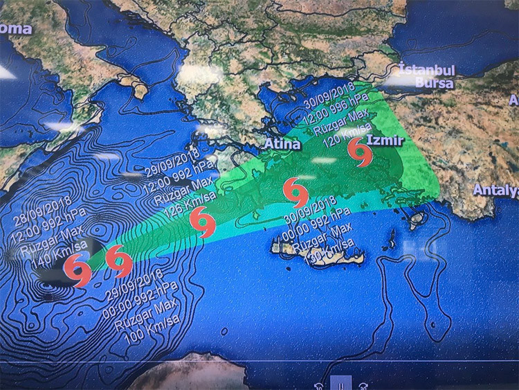 Kasırganın uydu görüntüsüne bakın! Bir göz oluştu bu fırtına neler yapar? - Resim: 2