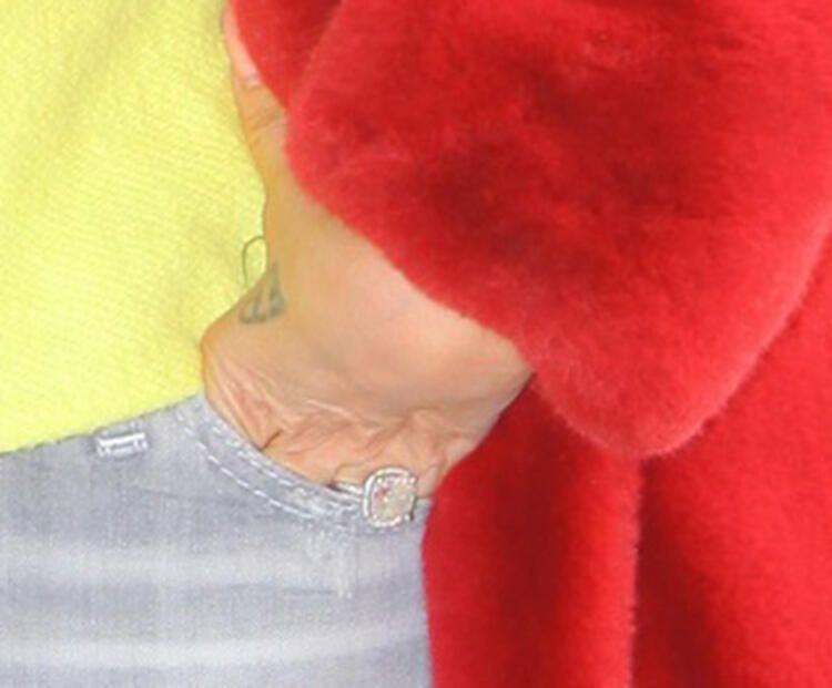 Şarkıcı Ebru Polat sevgilisiyle ilk kez görüntülendi! Aralarında 11 yaş fark var - Resim: 4