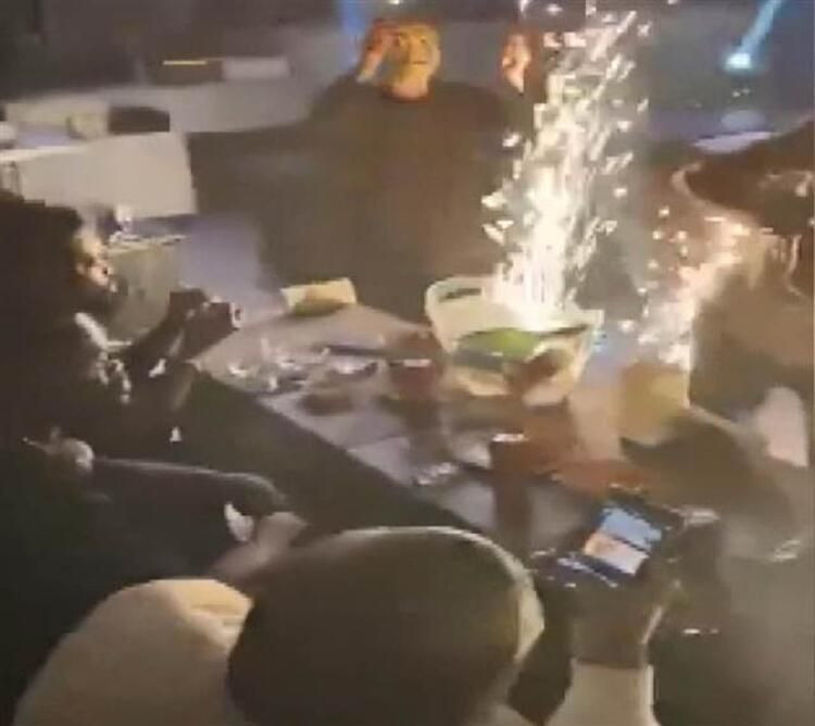 İstanbul'da Miss Uganda'nın fiyat tarifesi ortaya çıktı! Teknedeki yöntemleri pes dedirtti - Resim: 4