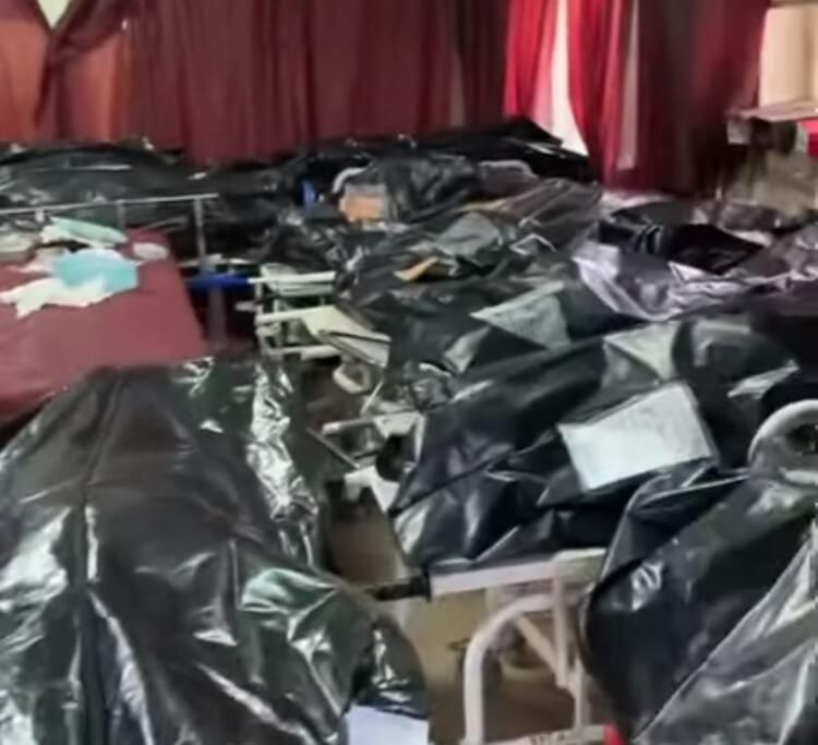 Rusya'da şok görüntüleri paylaştı! Babasının cenazesi için morga girince... - Resim: 4