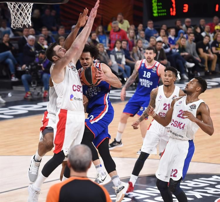 Ali Koç araya girdi Ergin Ataman'la Fenerbahçeliler kapıştı - Resim: 1