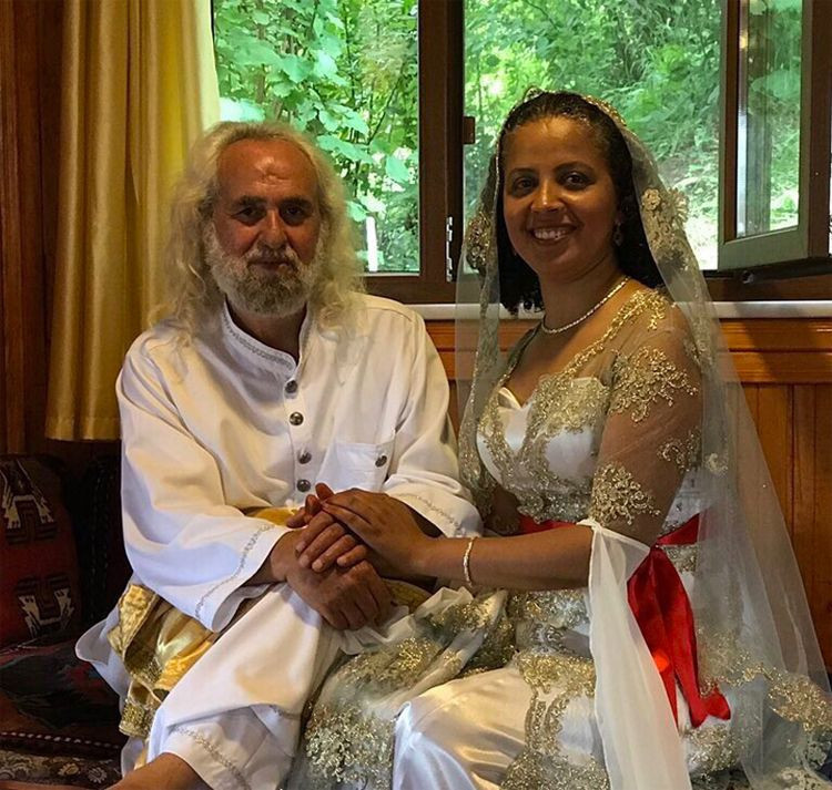 Kendini Mesih ilan eden Hasan Mezarcı domuz etini, alkolü tesettürü helal kıldı - Resim: 2