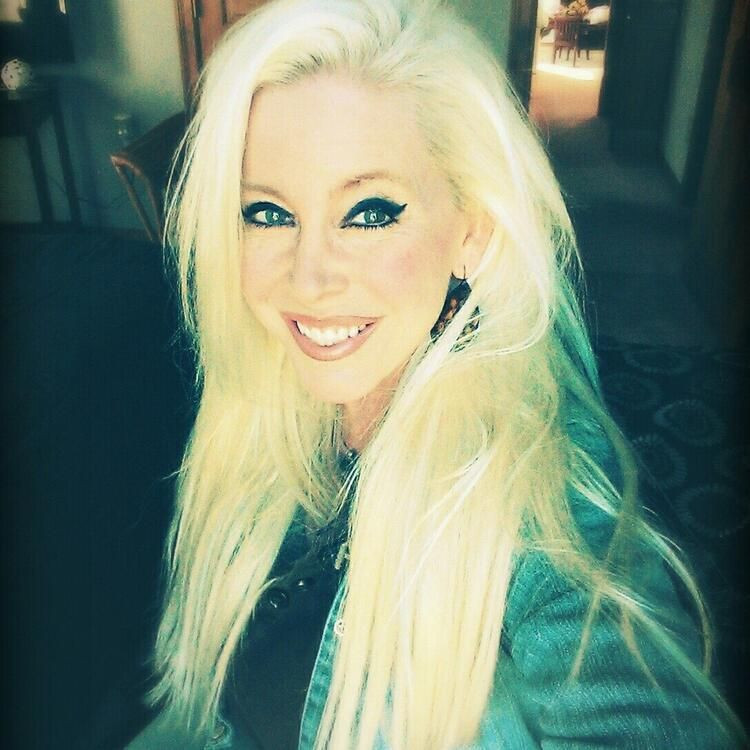 4 çocuk annesi kadın gecenin bir yarısı iz bırakmadan kayboldu! Eşi sabah şok oldu - Resim: 3