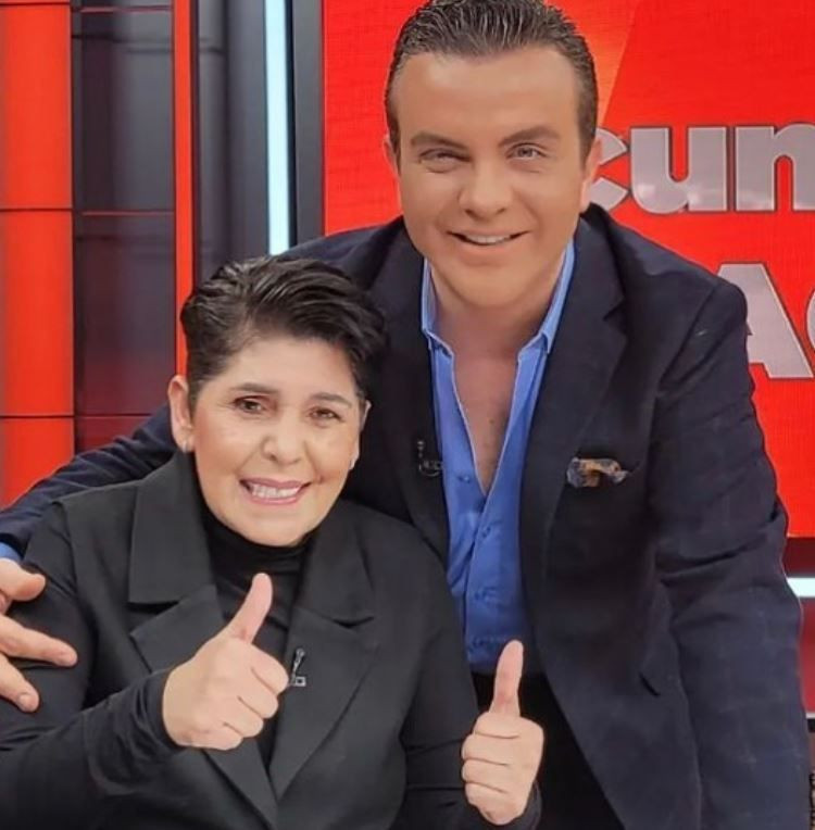 '2 yıl evli bir şarkıcıyla aşk yaşadım' deyip itiraf etti Cansever'in gerçek adı ne aslen nereli - Resim: 1