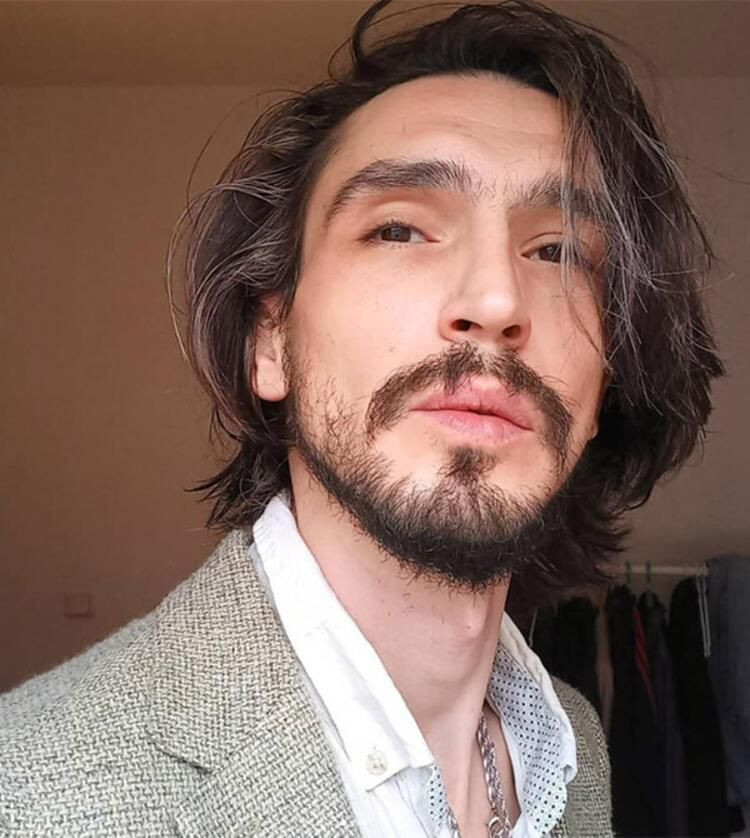 Trans birey olmuştu! 'Oyunculuğa kızgınım' diyen Çukur yıldızı Ahmet Melih Yılmaz itiraf etti: 20 TL'lik taciz... - Resim: 1