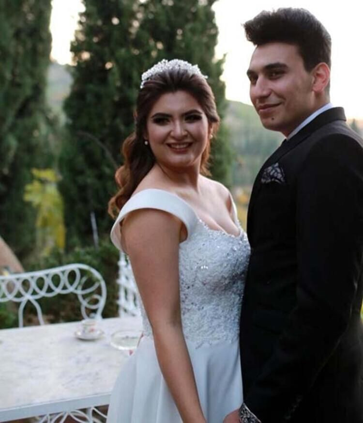 Kocasına kızan Hanife Gürdal inadına açık saçık pozlarını paylaşmaya başladı - Resim: 1