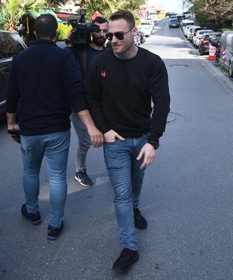 Kerem Bürsin'den Cem Yılmaz Serenay Sarıkaya aşkına olay yorum! - Resim: 1