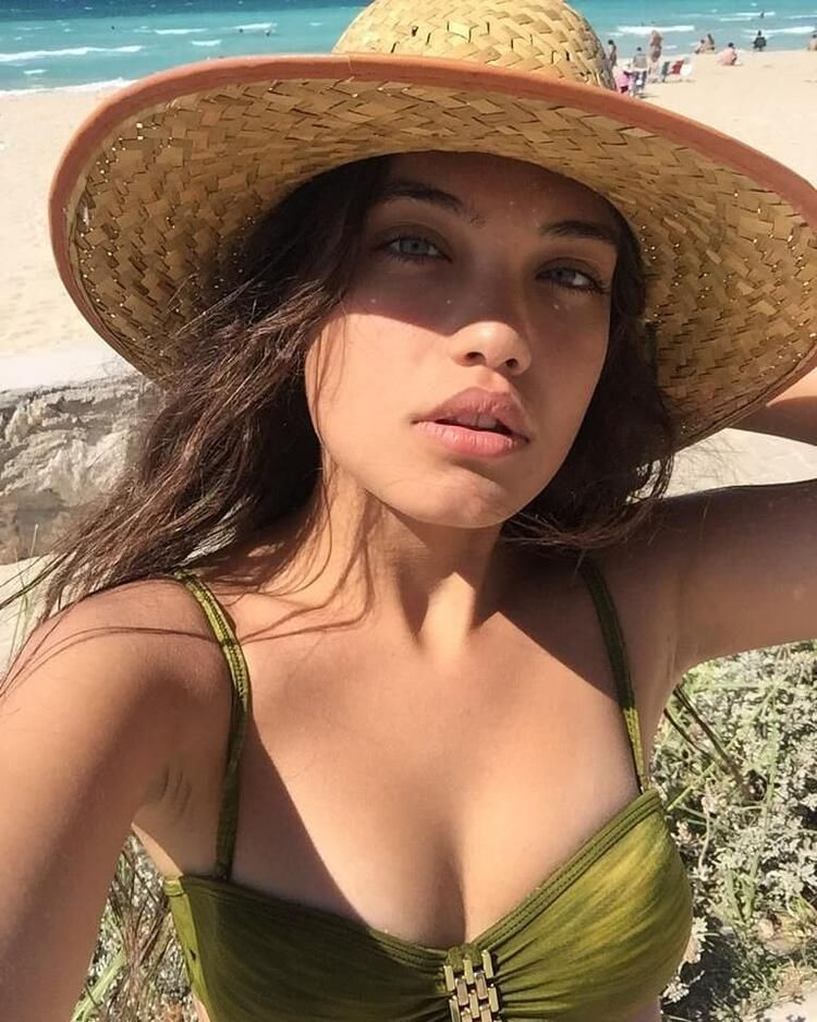 Zemheri'nin genç oyuncusu Aleyna Özgeçen Instagram pozlarıyla şaşırttı! - Resim: 3