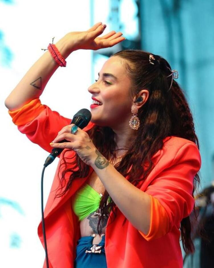 Ceylan Ertem Bergen'in şarkısının gelirini bakın nereye bağışladı! - Resim: 1