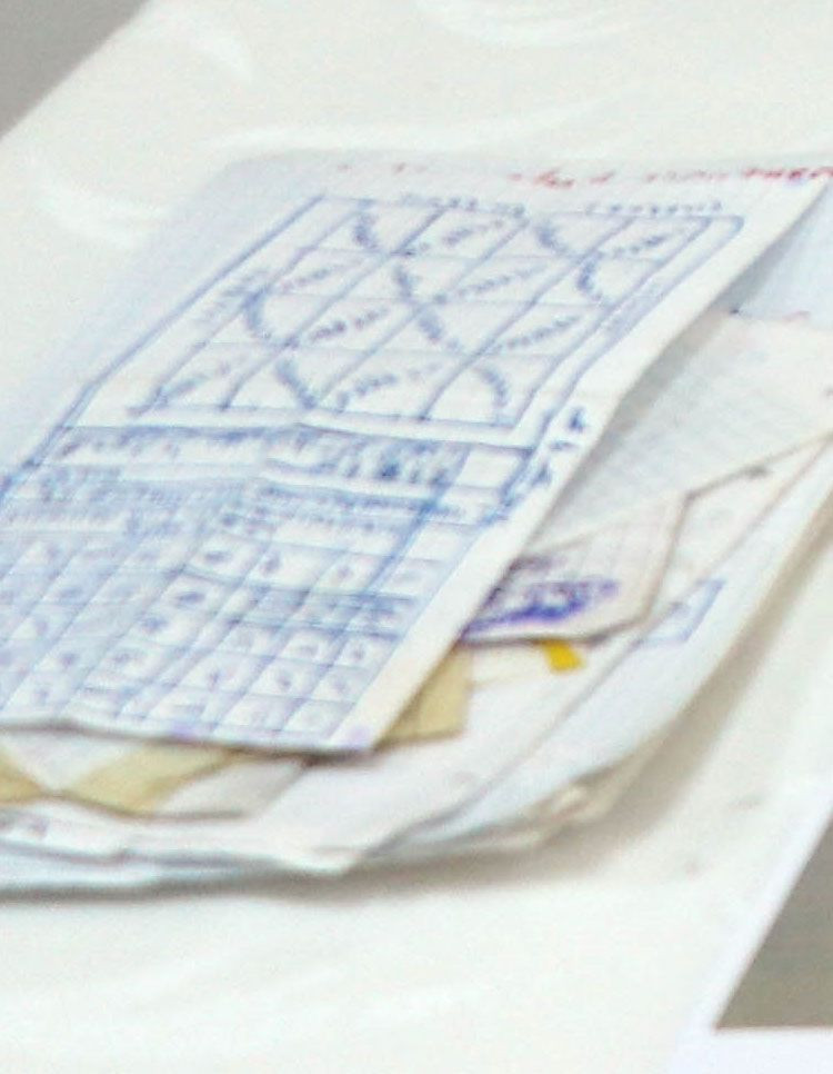 Amasya'da kadınları taciz eden sapık hocanın evinden çıkanlara bakın! - Resim: 2