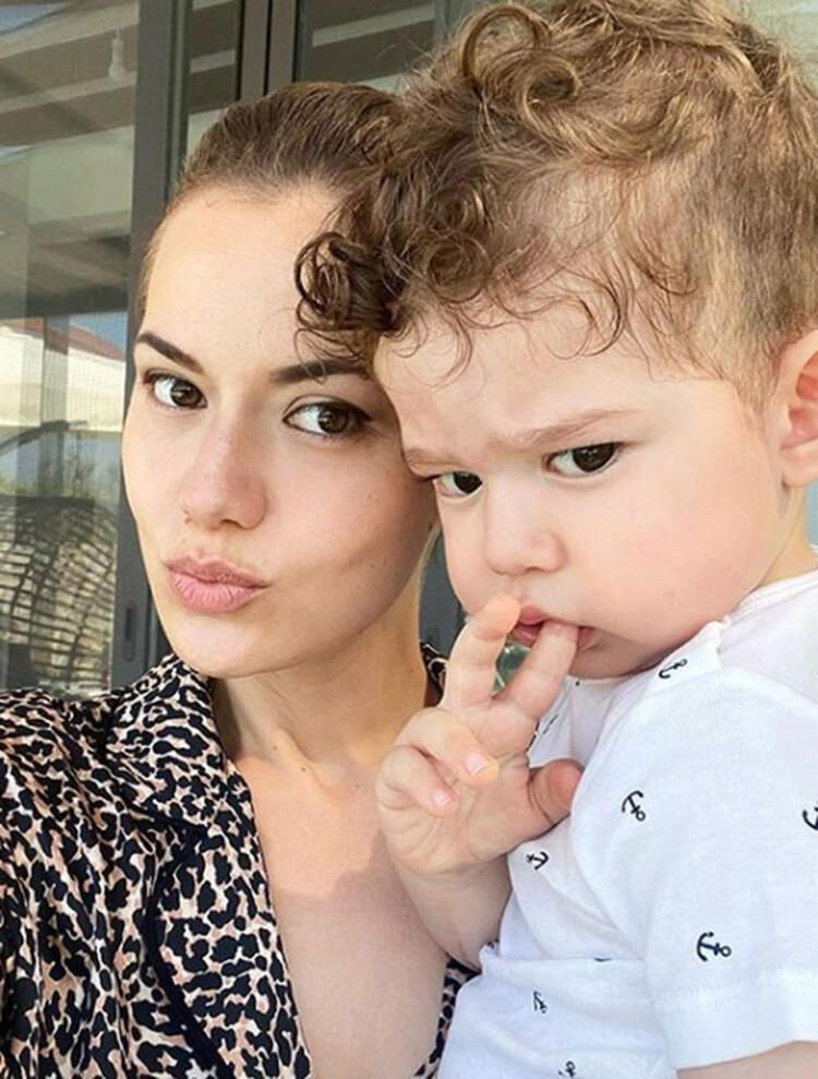 Ünlülerin bebekleri bir pozlarıyla rekor kırıyorlar! İşte Fahriye Evcen Hazal Kaya ve Pelin Akil'in çocukları - Resim: 3