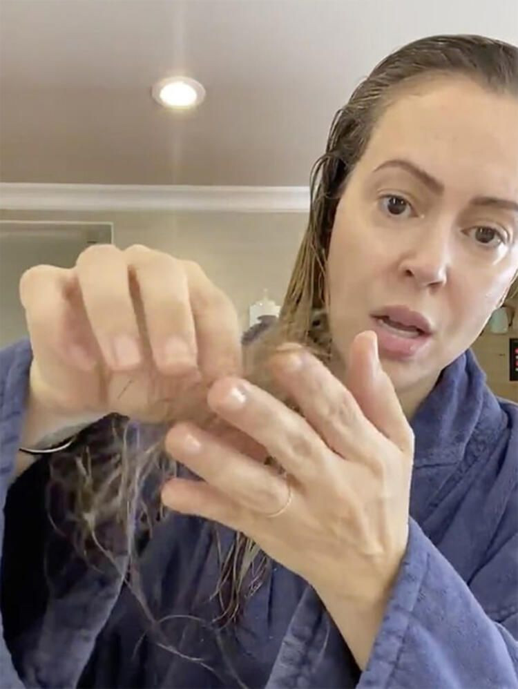 Koronaya yakalanan ünlü oyuncudan şok video! 'Covid-19 yüzünden saçlarım dökülüyor...' - Resim: 2