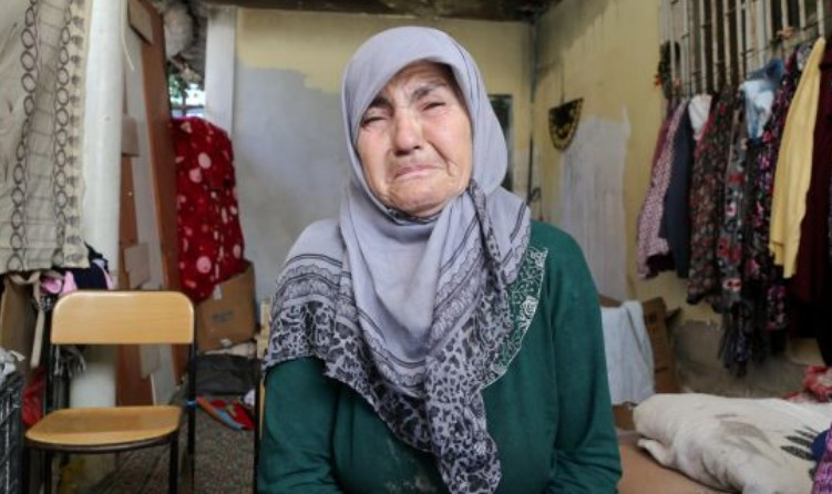 Balkon boşluğunda yaşayan yaşlı çiftin inanılmaz geçmişi - Resim: 4