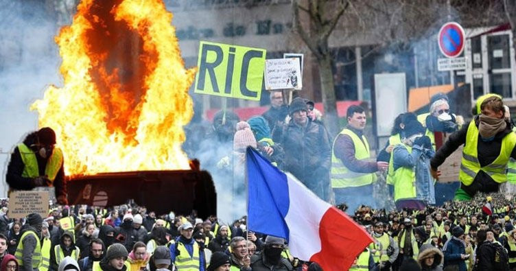 Fransa'da sarı yelekliler, gösterilerin 13'üncü haftasında sokaklarda - Resim: 3