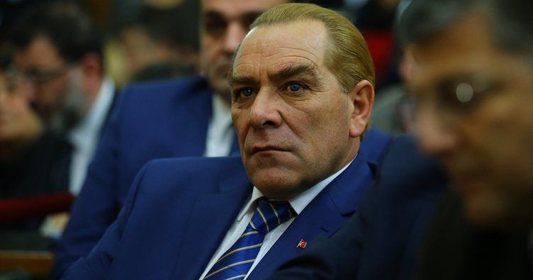 Atatürk'e benzeyen tiyatro oyuncusu Göksel Kaya'ya İsmail Saymaz'dan tepki geldi - Resim: 2