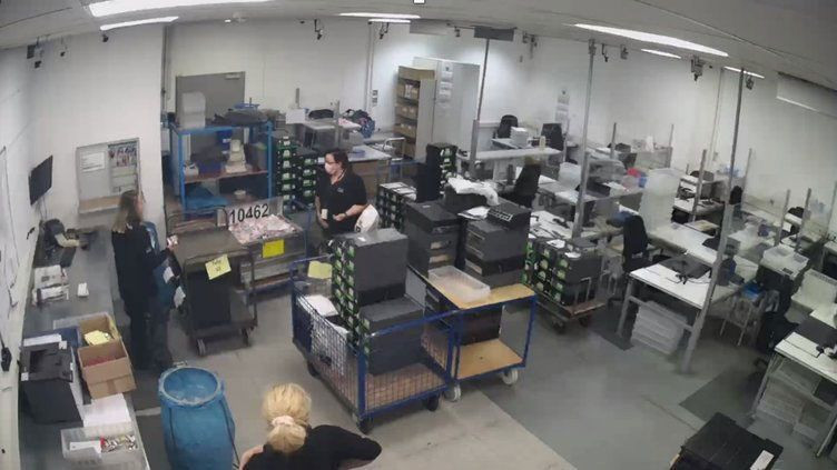 Almanya'da 230 milyon lira çaldı Çeşme'de yedi! Soygun görüntüleri ortaya çıktı - Resim: 4