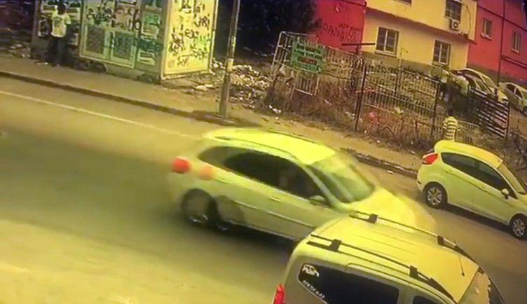 En yakın arkadaşı kız arakadaşıyla evlendi! Pompalı tüfekle dehşet saçı - Resim: 4