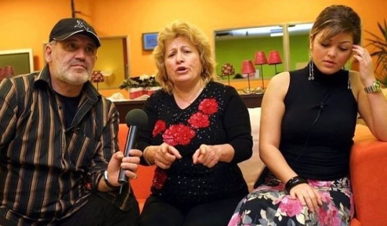 Sinem Umaş 'Ata'nın tabutu ayağımıza' düştü açıklamasıyla tepki aldı - Resim: 3