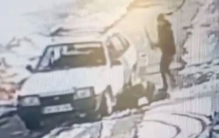 Arabayla çarptı demir çubukla dövdü, yakmaya çalıştı, diri diri gömdü! Böyle vahşet görülmedi - Resim: 4