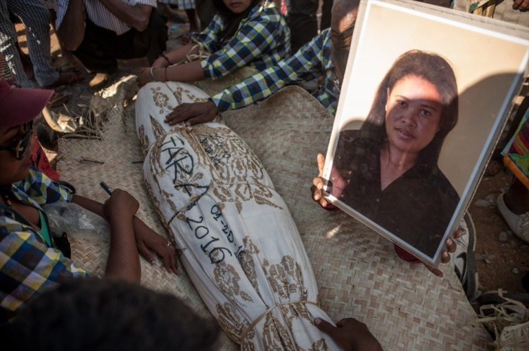 Böyle 'ölü' adeti görülmedi! - Resim: 3