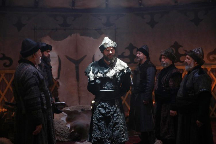 Diriliş Ertuğul 96. bölüm kim bu efsane şövalye! - Resim: 4