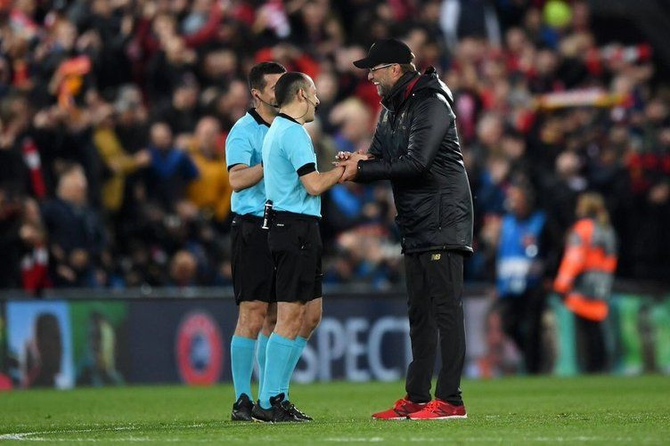 Liverpool-Barcelona maçına Cüneyt Çakır damgası - Resim: 2