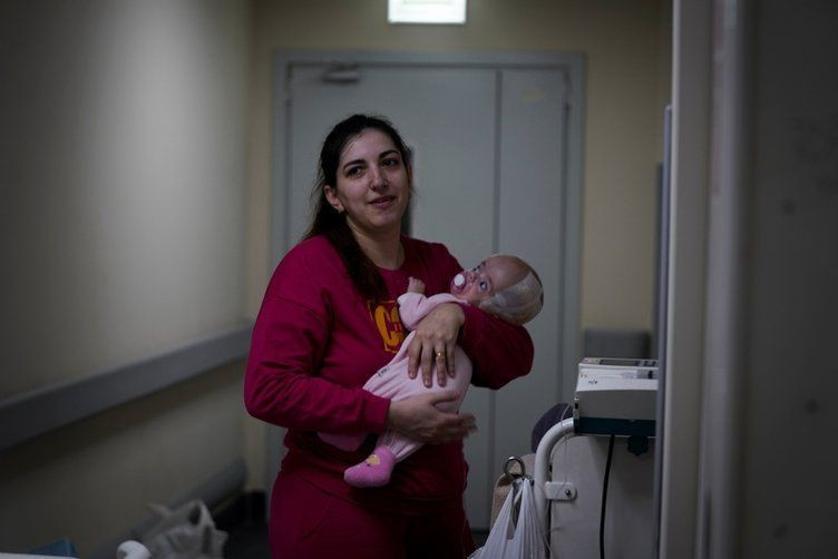 Kanserli çocuklar sığınaklara kaçırıldı! Onbinlerce çocuk her gece bombaların altında uyuyor - Resim: 2