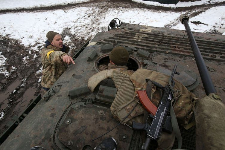 Ukrayna sokakları ceset tarlasına döndü! Rusya, şehir savaşı için Suriye'den yabancı savaşçı topluyor! - Resim: 3