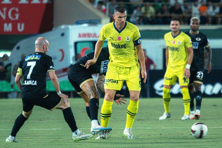 Fenerbahçe'nin golü çok tartışıldı! Ofsayt var mı? Erman Toroğlu ve Ahmet Çakar'dan flaş sözler - Resim: 4