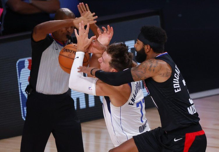 NBA'de Marcus Morris'ten Luka Doncic'e sert faul! Parkede ortalık karıştı - Resim: 2