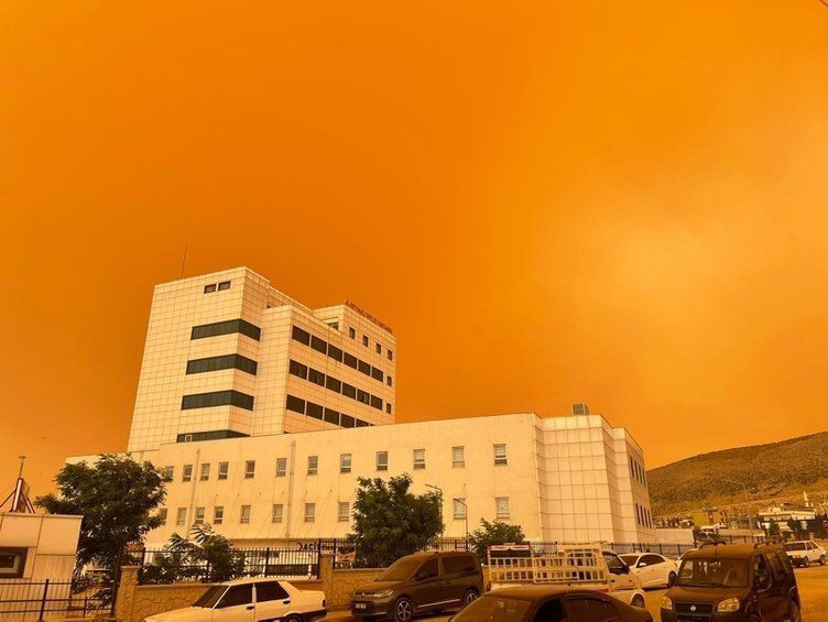 Meteoroloji duyurdu: 9 il için sarı kodlu uyarı! Yarın sabah saatlerinden itibaren... - Resim: 2