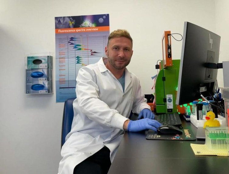 ABD sahte Türk doktoru konuşuyor! Kanser ve koronavirüs uzmanıydı sihirbaz ve dolandırıcı çıktı - Resim: 4