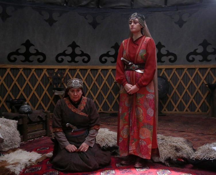 Diriliş Ertuğul 96. bölüm kim bu efsane şövalye! - Resim: 2