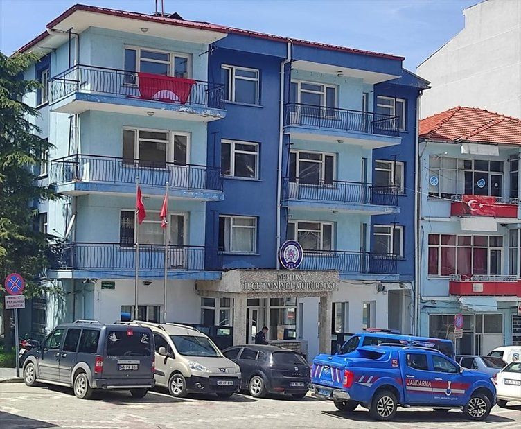 Geç kız polis lojmanında başından vuruldu! Komiser sevgiliyle ilgili şok suçlamalar işte son görüntüleri... - Resim: 2