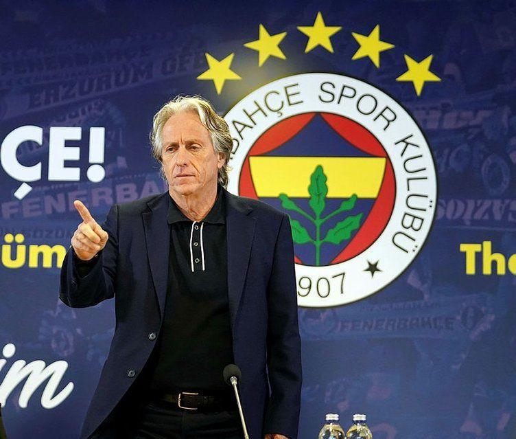 Jorge Jesus 5 ismin üstünü çizdi! Fenerbahçe'den gönderiliyorlar - Resim: 1
