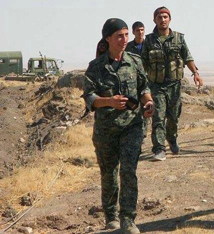 ABD'nin eğittiği keskin nişancı kadın terörist bakın kim çıktı - Resim: 4