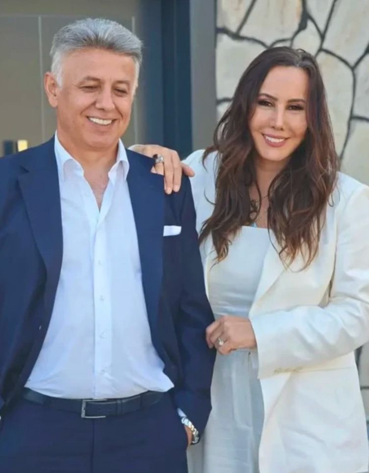 Daha önce 'Ağabeyim' demişti! Asena o iş insanıyla aşk yaşamaya başladı - Resim: 4