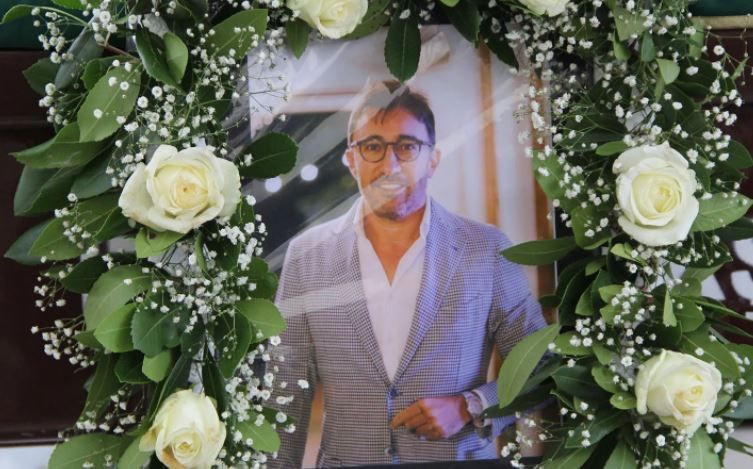 Gülçin Ergül'ün kazada kaybettiği sevgilisi Erdal Lafçı son yolculuğuna uğurlandı - Resim: 3