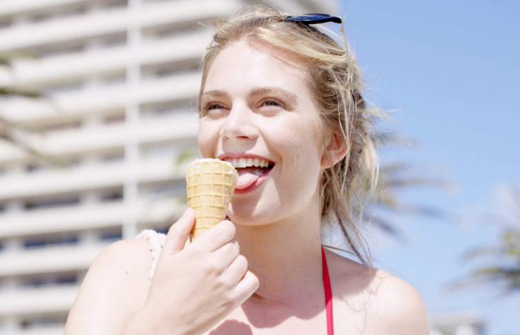 Dondurma nasıl yenir? Bu şekilde tüketilen dondurma mideye zarar! - Resim: 4