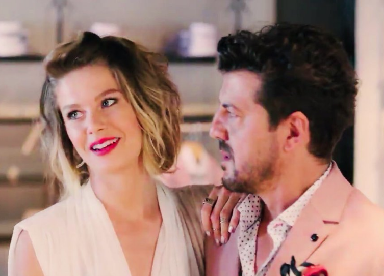 Burcu Biricik iç çamaşırlı sahnesiyle kuralları yıktı - Resim: 4