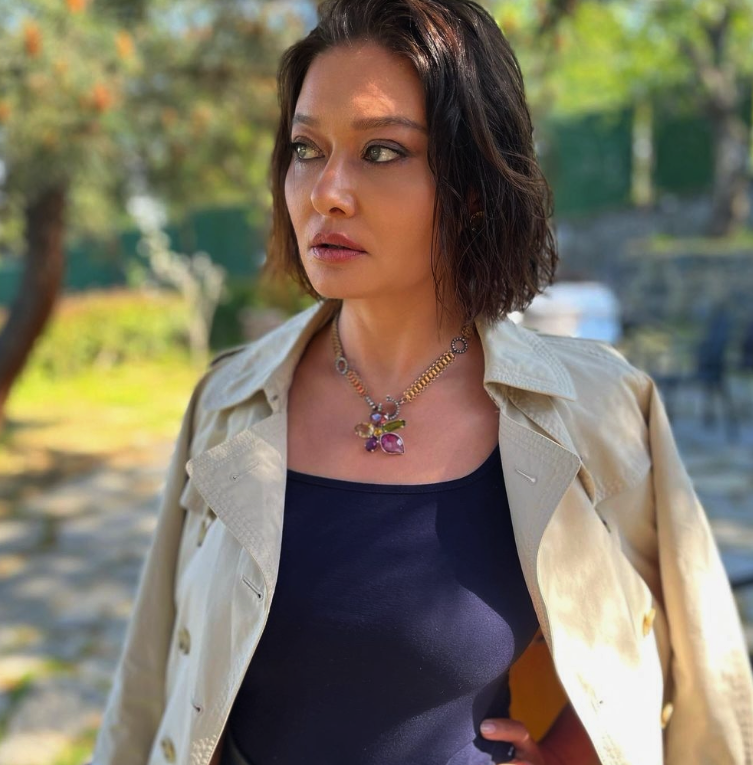 Nurgül Yeşilçay kendine müstakil ev yaptırdı! Gören herkes hayran kaldı - Resim: 4